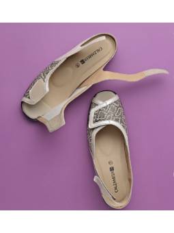 Sandalias Calzamedi 0800 beige con juanetera
