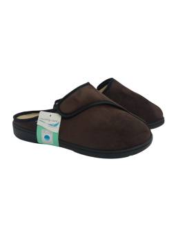 Zapatilla descalza extra ancha, Nursing Care. Sicó marrón con apertura de velcro