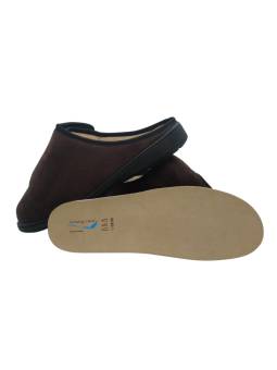 Zapatilla descalza extra ancha, Nursing Care. Sicó marrón con plantilla extraíble