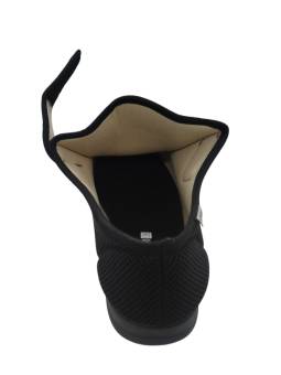 Zapatilla diabético ancho 16 unisex Calzamedi 3085 Negro con amplísima apertura