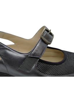 Clement Salus Santoña - Sandalia extra ancha Detalle de cierre con velcro en empeine