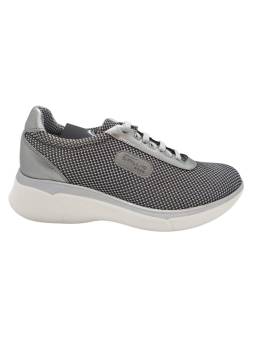 Clement Salus Indonesia. Sneaker bonito y confortable. sin costuras internas