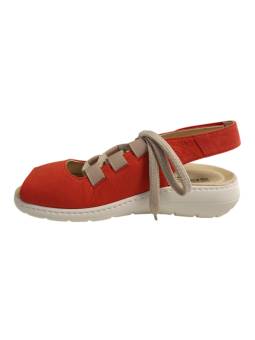 Clement Salus Coral. Sandalia ajustable con cordones confort